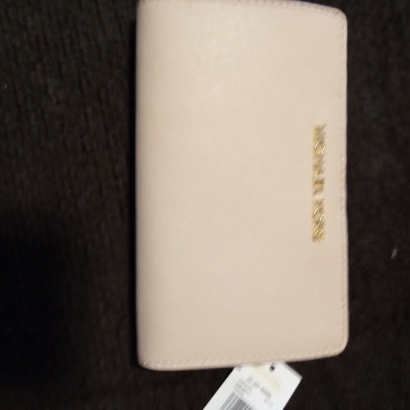 NWT MICHAEL KORS LARGE SNAP WALLET - Picture 2 of 5